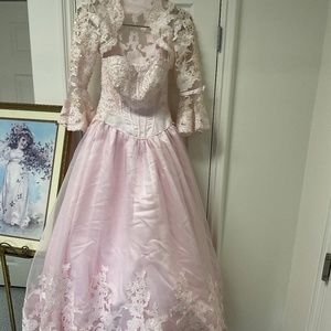 Vintage Wedding Dress/Prom/Party